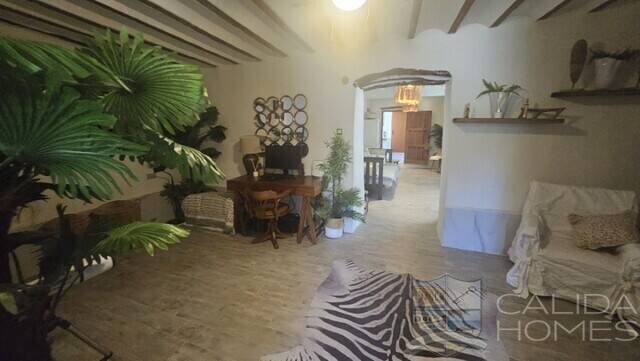 casa chic: Country house for Sale in Cantoria, Almería