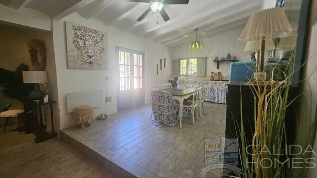 casa chic: Country house for Sale in Cantoria, Almería