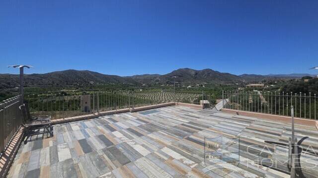casa chic: Country house for Sale in Cantoria, Almería