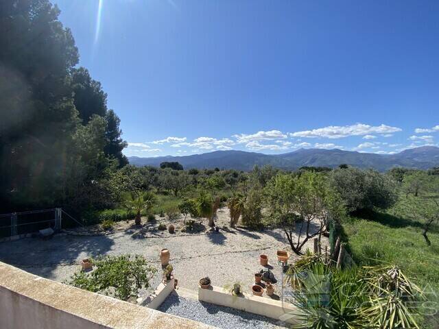 Villa Del Carmen: Villa for Sale in Somontin, Almería