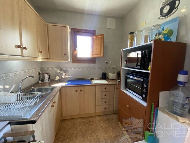 Villa Del Carmen: Villa for Sale in Somontin, Almería