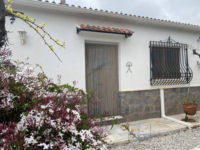 Villa Del Carmen: Villa for Sale in Somontin, Almería