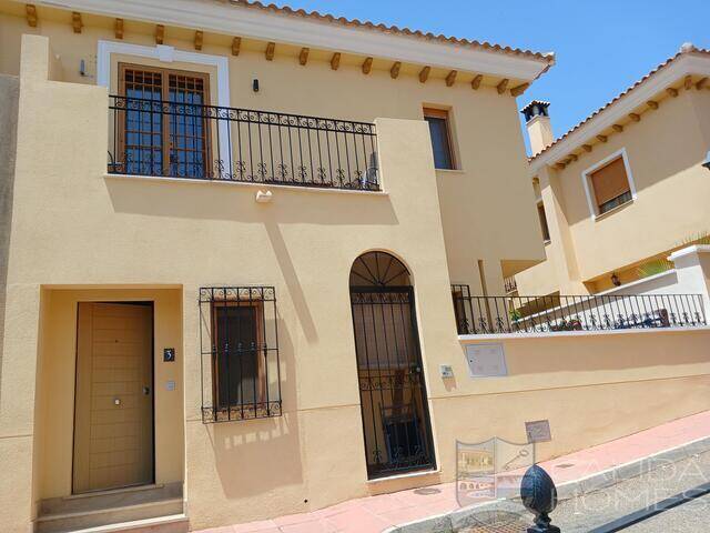 2 Bedroom Town house in Arboleas
