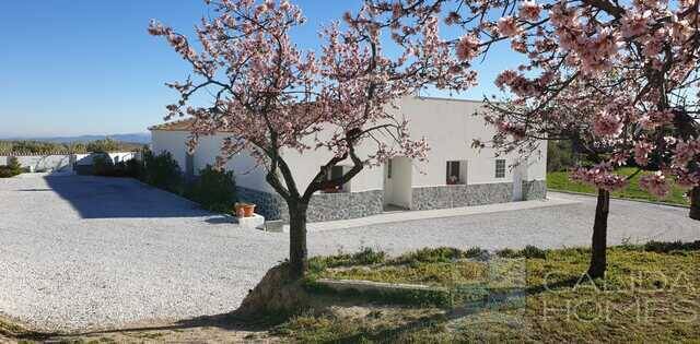 Casa Blossom: Villa for Sale in Oria, Almería