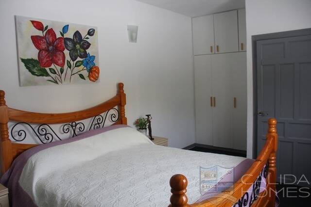 Casa Blossom: Villa for Sale in Oria, Almería
