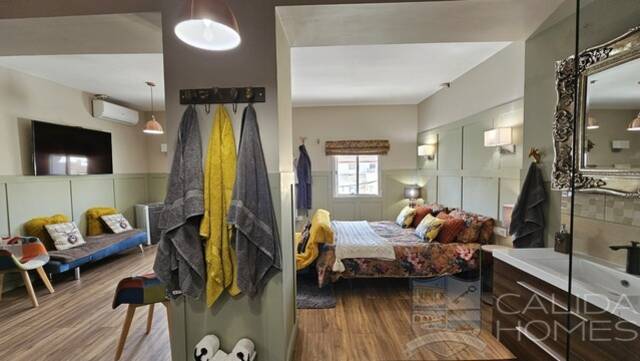 Casa Charm: Town house for Sale in Cantoria, Almería