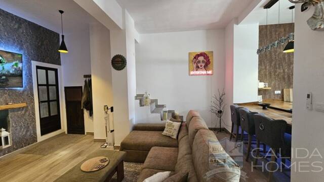 Casa Charm: Town house for Sale in Cantoria, Almería