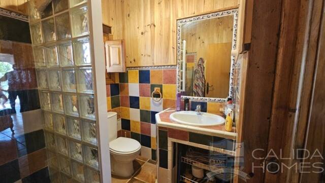 Casa Goldi: Country house for Sale in Sierro, Almería