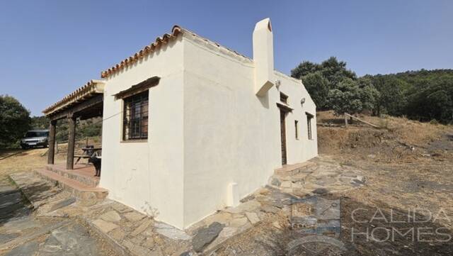 Casa Goldi: Country house for Sale in Sierro, Almería