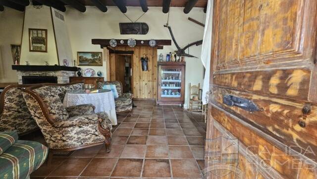Casa Goldi: Country house for Sale in Sierro, Almería