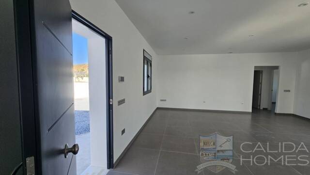 Casa Moderna: Villa for Sale in Arboleas, Almería
