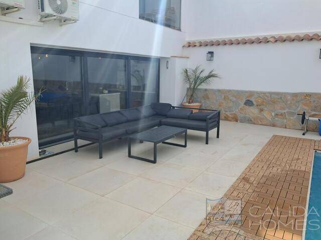 casa Cool: Town house for Sale in Zurgena, Almería