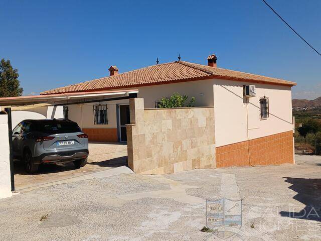 Villa Joya: Villa for Sale in Cantoria, Almería