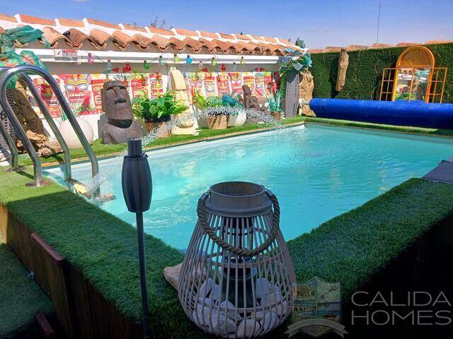 Casa Cleopatra: Town house for Sale in Chirivel, Almería