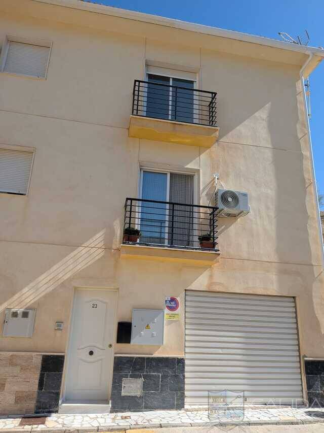 Casa Tio: Town house for Sale in Macael, Almería