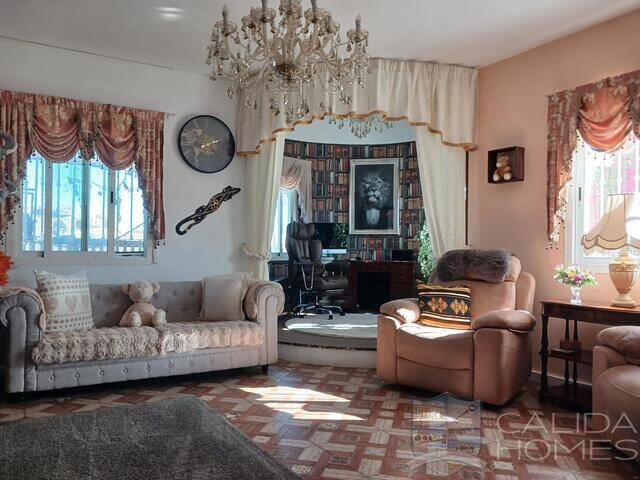 Villa Jasmine: Villa for Sale in Partaloa, Almería Villa Jasmine: Villa for Sale in Partaloa, Almería