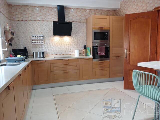 Villa Paloma Vista: Villa for Sale in Partaloa, Almería