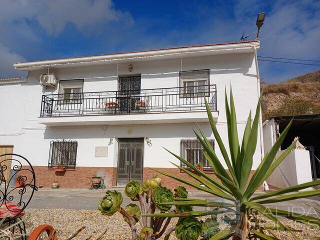 Cortijo Tranquila: Town house for Sale in Cantoria, Almería