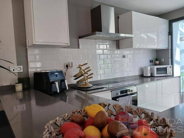 Apartment Golf View: Apartment for Sale in Vera, Almería