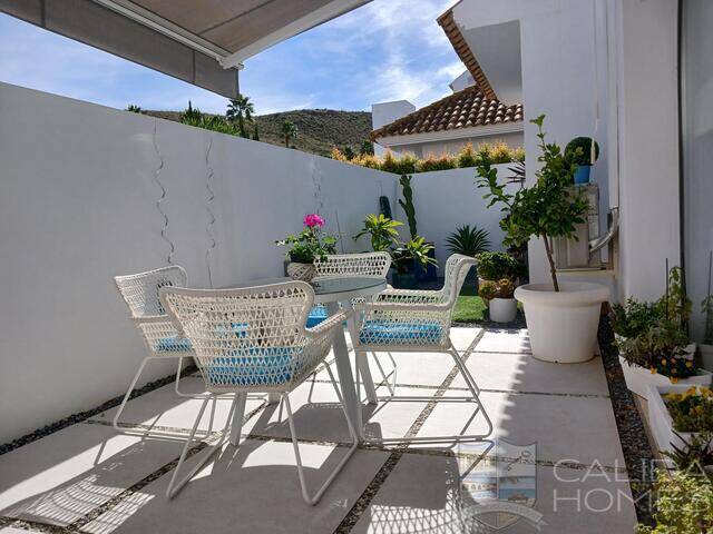 Apartment Golf View: Apartment for Sale in Vera, Almería