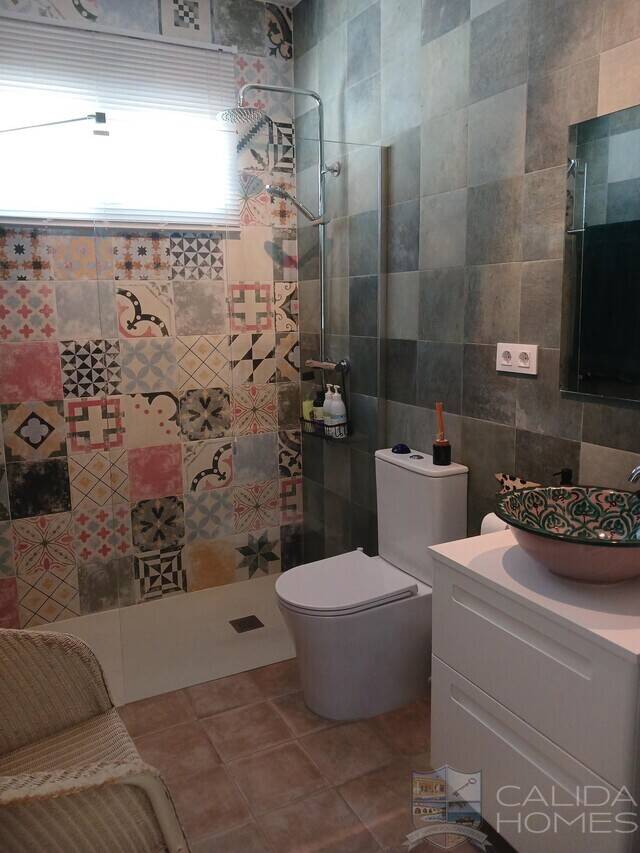 Villa Delight: Villa for Sale in Arboleas, Almería