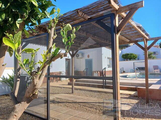 Villa Delight: Villa for Sale in Arboleas, Almería