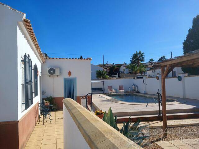 Villa Delight: Villa for Sale in Arboleas, Almería