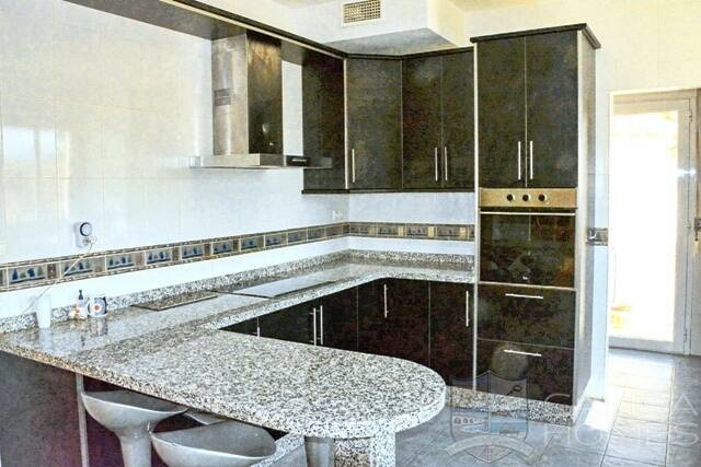 Casa Labores: Villa for Sale in Albox, Almería Casa Labores: Villa for Sale in Albox, Almería