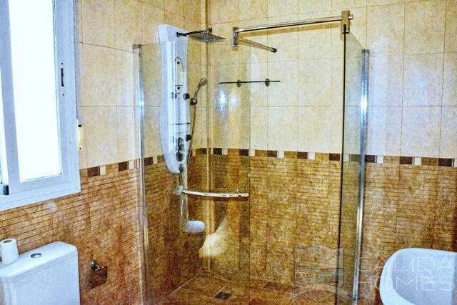 Casa Labores: Villa for Sale in Albox, Almería Casa Labores: Villa for Sale in Albox, Almería