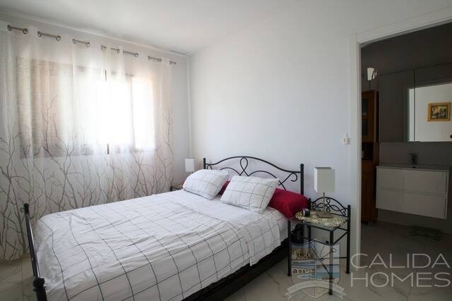Apartment Mar: Apartment for Sale in Pulpi, Almería