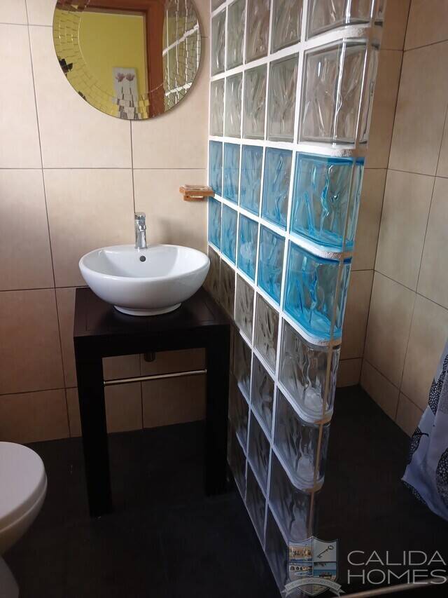 Villa Enchantment: Villa for Sale in Partaloa, Almería