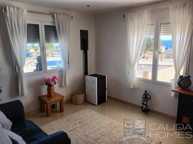 Villa Enchantment: Villa for Sale in Partaloa, Almería