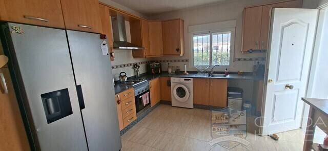 VILLA  BÚHO: Villa for Sale in Los Higuerales, Almería