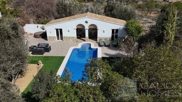 Casa Sunlight: Country house for Sale in Cantoria, Almería