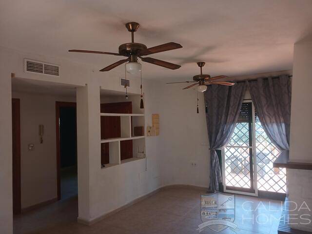 Villa Elefante: Villa for Sale in La Alfoquia, Almería