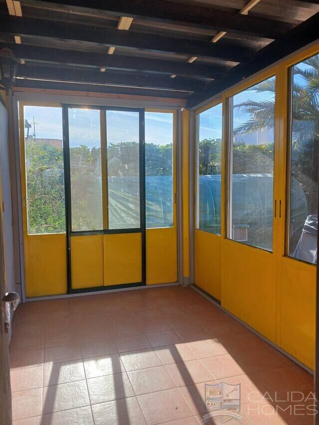 Villa Elefante: Villa for Sale in La Alfoquia, Almería