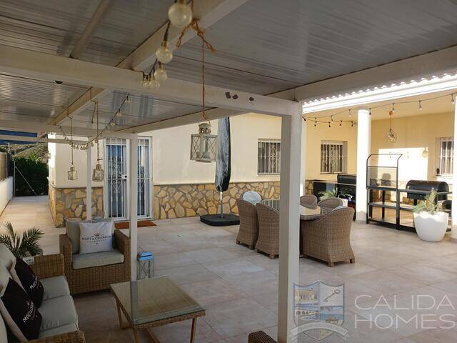 Villa Kristabell: Villa for Sale in Zurgena, Almería Villa Kristabell: Villa for Sale in Zurgena, Almería