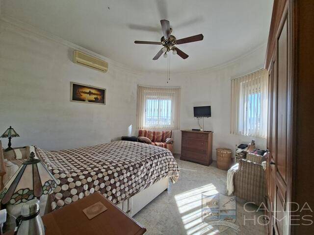 Villa Freesia: Villa for Sale in Partaloa, Almería