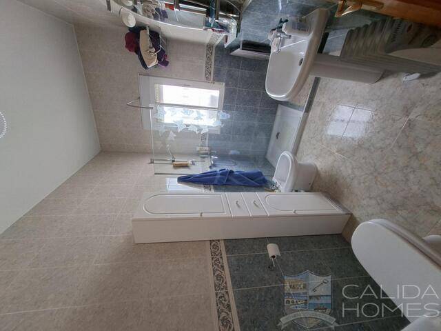Villa Freesia: Villa for Sale in Partaloa, Almería
