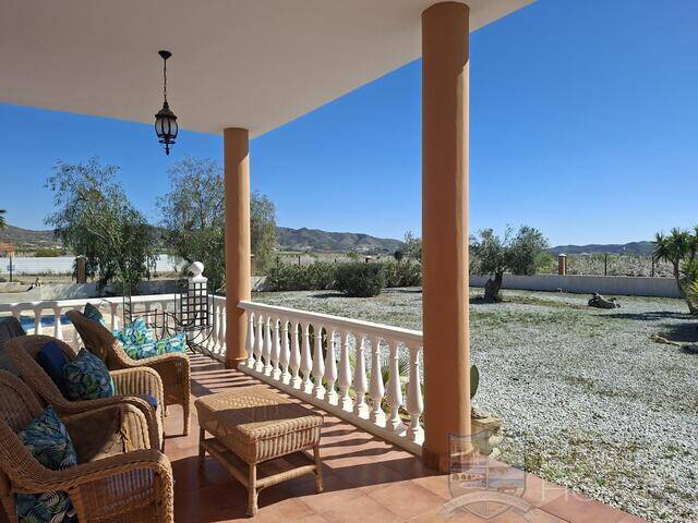 Villa Aster: Villa for Sale in Albox, Almería