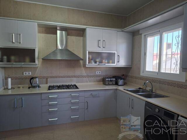Villa Aster: Villa for Sale in Albox, Almería