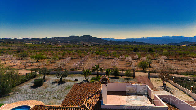 Villa Aster: Villa for Sale in Albox, Almería