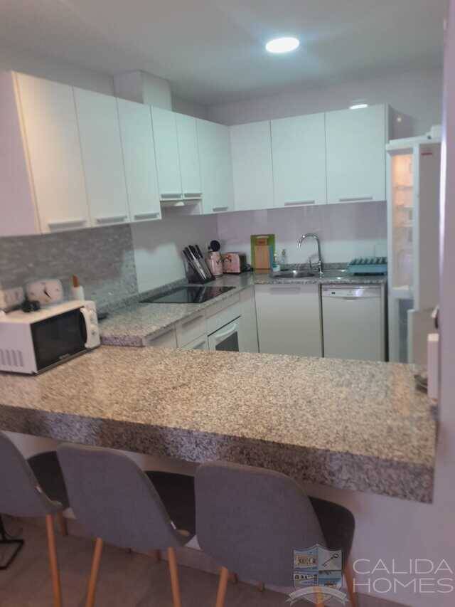 Apartamento Torre: Apartment for Sale in Mojácar Playa, Almeria