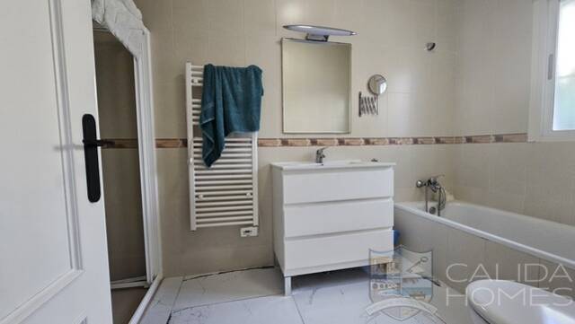 Villa Serene Arboleas: Villa for Sale in Arboleas, Almería Villa Serene Arboleas: Villa for Sale in Arboleas, Almería