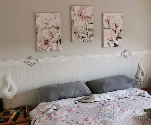 Chalet Piedra: Country house for Sale in Oria, Almería Chalet Piedra: Country house for Sale in Oria, Almería