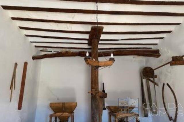 Cortijo Molino: Country house for Sale in Las Juntas (Velez Blanco), Almería