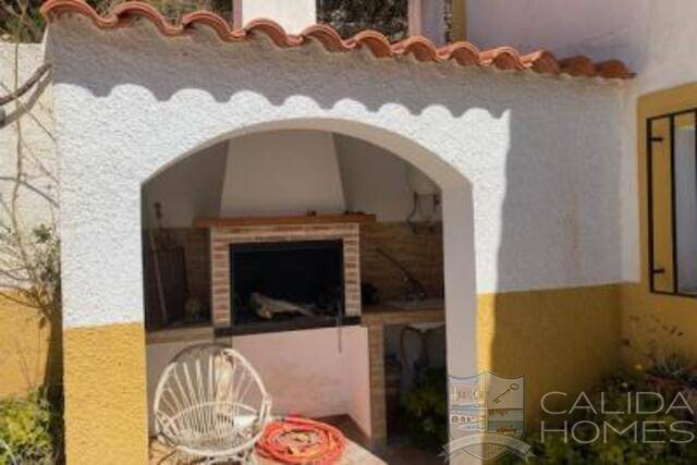Cortijo Molino: Country house for Sale in Las Juntas (Velez Blanco), Almería