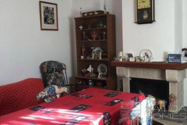 Cortijo Molino: Country house for Sale in Las Juntas (Velez Blanco), Almería