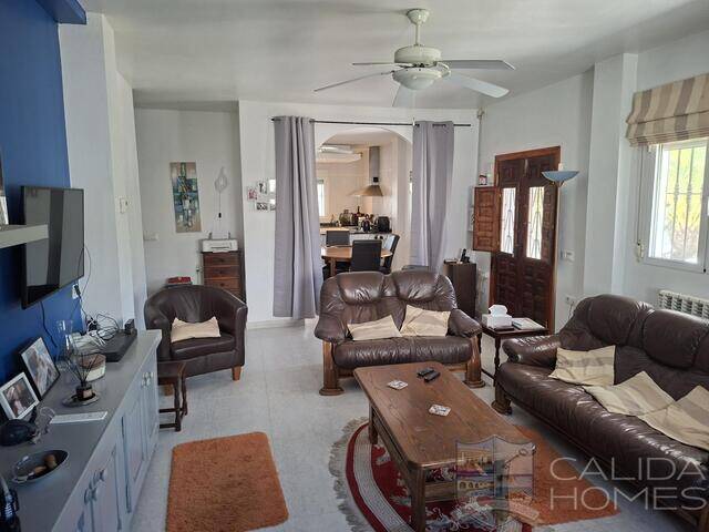 Casa de Sol: Villa for Sale in Arboleas, Almería