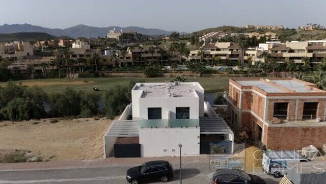 Bella Valle Del Este: Villa for Sale in Vera, Almería